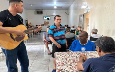 Quem canta, os males espanta!