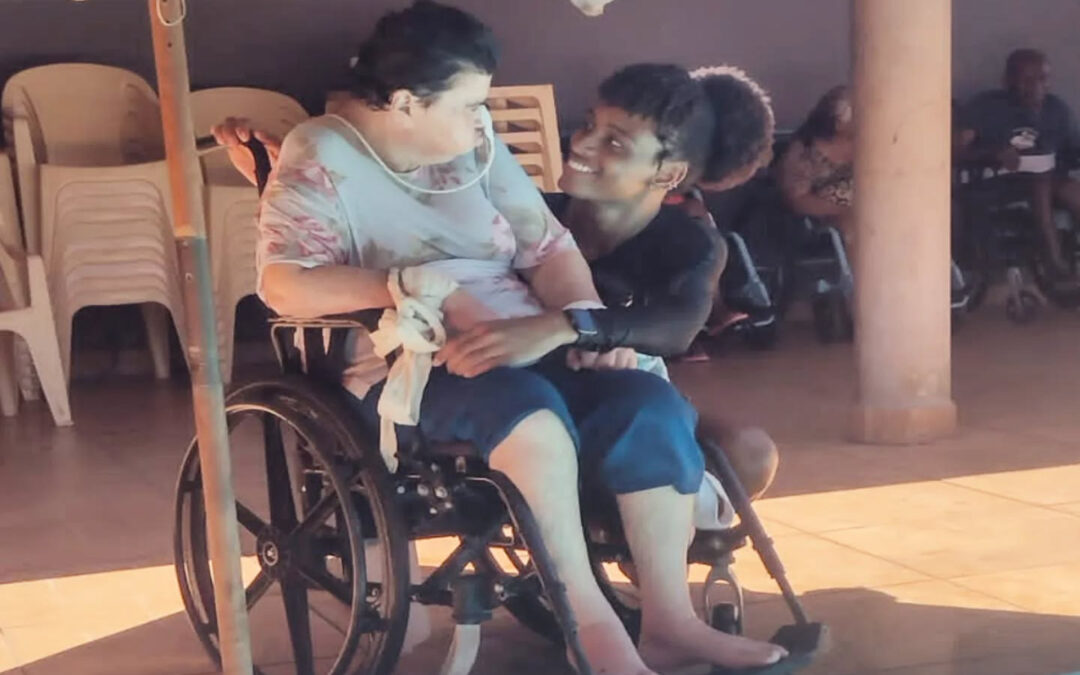 Cuidar vai muito além de um trabalho, é um ato de amor! 