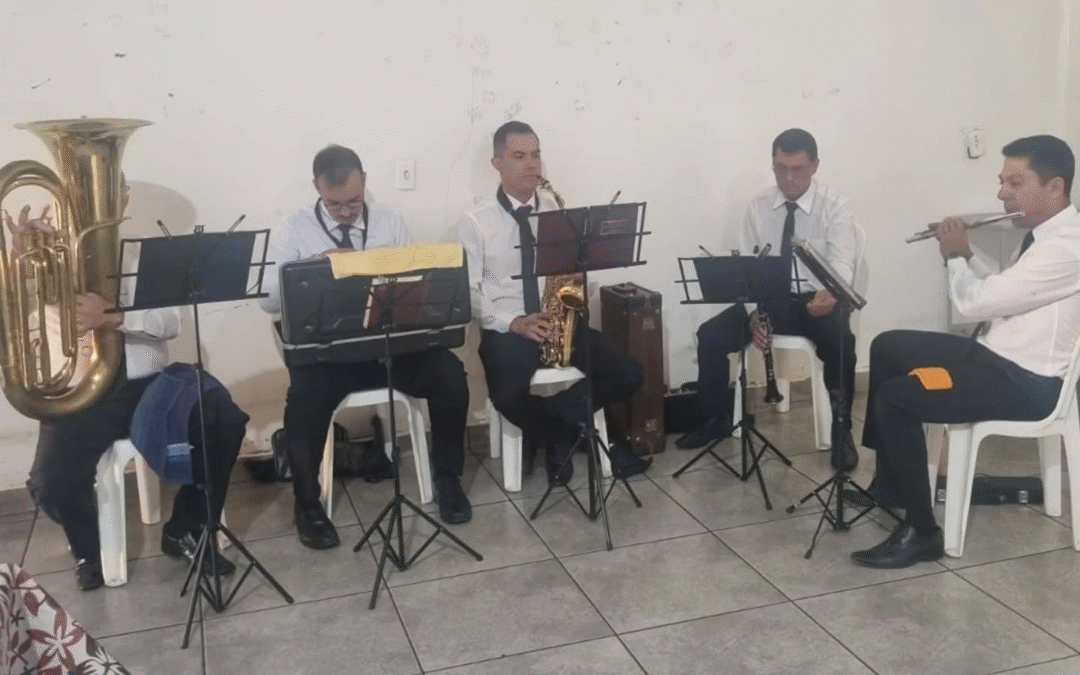 Uma Sinfonia de Esperança e Amor