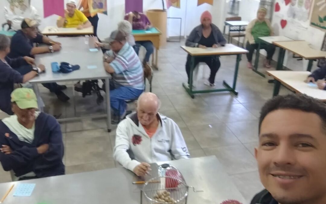 Diversão garantida no EJA com bingo, brindes e muitas guloseimas!