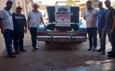 Solidariedade sobre quatro rodas! 