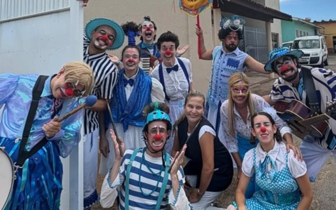 Os Palhaços da Alegria Entram em Cena